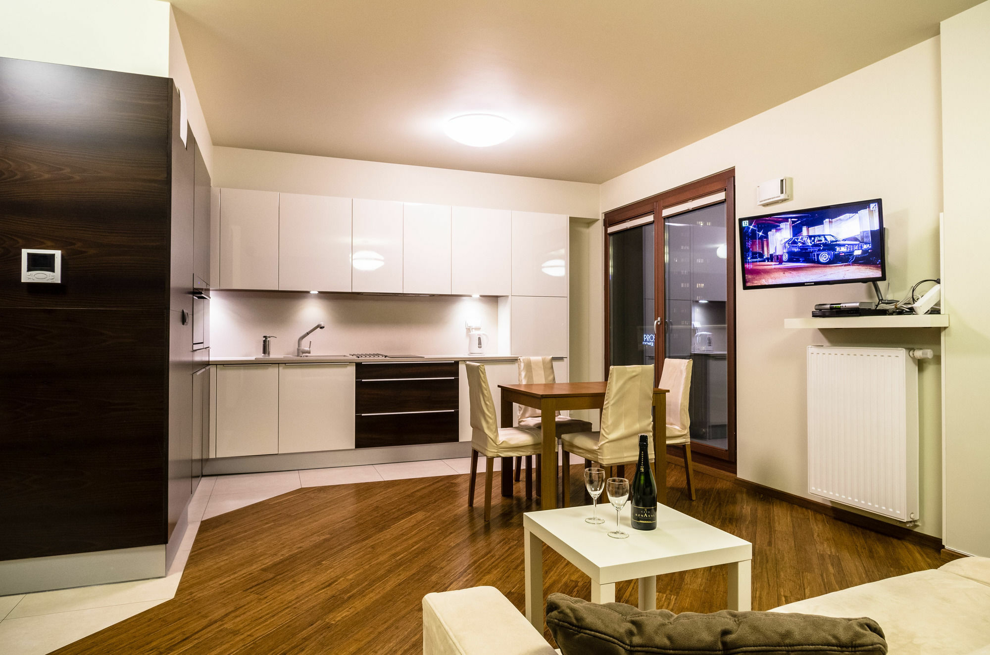 Silver Apartments Warszawa Zewnętrze zdjęcie